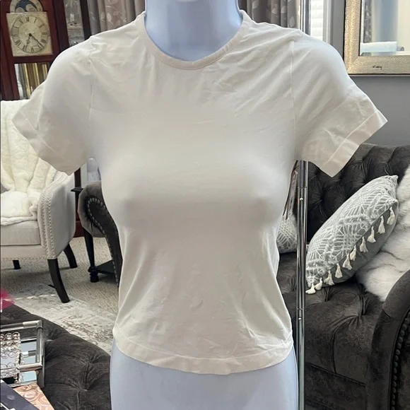 Skims soft smoothing seamless Tshirt - Picture 1 of 6